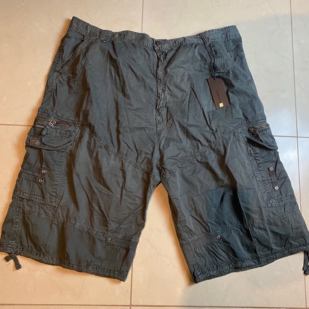 Olive Pj mark cargo shorts size 48